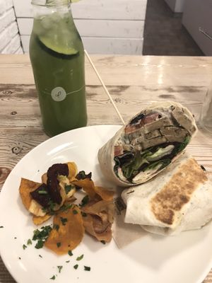 Barcelona Wrap (was okay) at Almalibre Acai Bar in Valencia