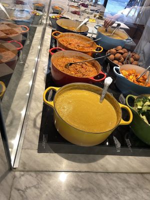 Counter service, hard to decide so many delicious foods  at Le Botaniste - UES in New York City