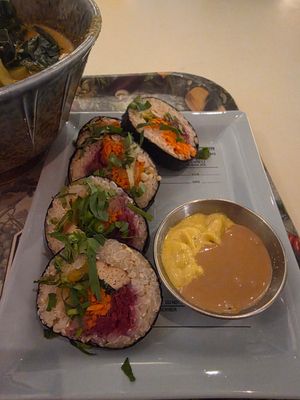 Veggie Sushi Roll at Le Botaniste - UES in New York City