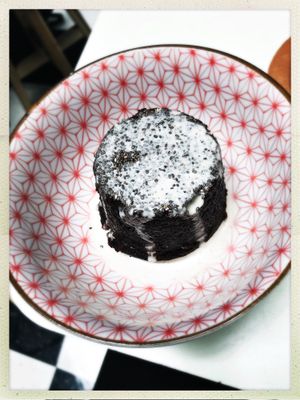 Brownie at Le Botaniste - UES in New York City