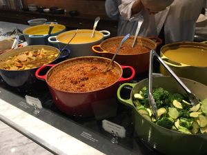 Prepared food to choose from  at Le Botaniste - UES in New York City