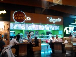 View of the fast food at Food Garden by Enigma in Timisoara