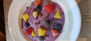 Dragon chia bowl at Le Pain Quotidien - Tongres in Brussels