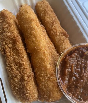 Mozzarella sticks at The Butcher's Son in Berkeley