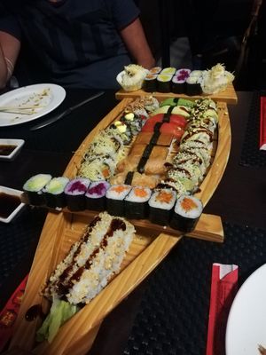 Barca vegana per due at Asia Fusion Sushi in Paderno Dugnano
