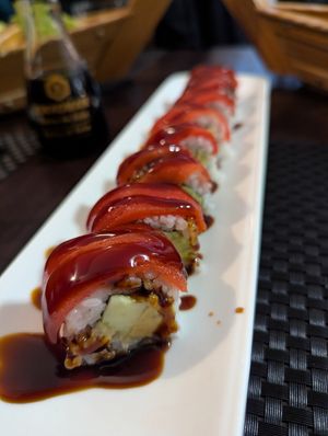 Zalmon roll at Asia Fusion Sushi in Paderno Dugnano