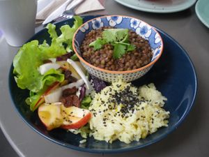 Today's plate (vegan) at Lula Cantine Bio & Veggie in Paris