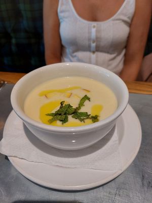 Cold soup - leek and coconut at Teresa Carles in Lleida