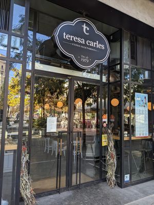 view from outside at Teresa Carles in Lleida