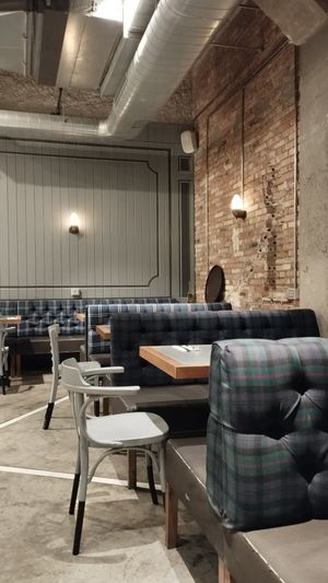 Interior del local at Teresa Carles in Lleida