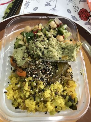 Choice of salad and hummus at Y la vaca Chocha in Buenos Aires