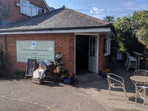 Shop exterior at House Twenty8 in Sherfield On Loddon