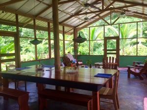 Breakfast room at Casa AbundancYah B&B in Bocas Del Toro