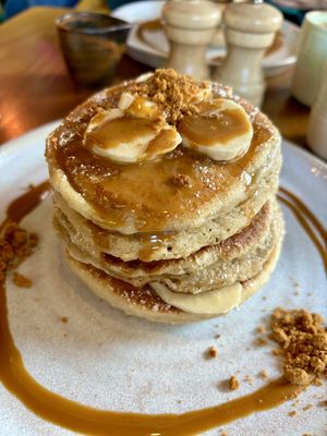 Biscoff-Bananen-Pancakes ⭐️⭐️⭐️⭐️⭐️  at Mildreds - Kings Cross in North London