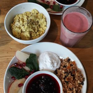 Granola, scrambled tofu, and banana strawberry smoothie at Mildreds - Kings Cross in North London