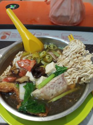 生面$3 at Ming Ri Vegetarian in Northeast Singapore