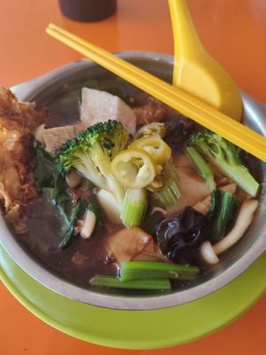 Horfun $3.50 (I asked for no veg "meats") at Ming Ri Vegetarian in Northeast Singapore