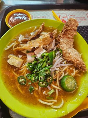 Mee Rebus ~ 2/12/23 at Ming Ri Vegetarian in Northeast Singapore