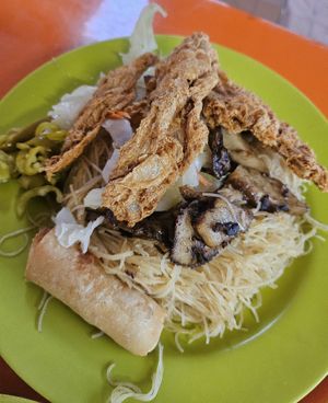 $3.20 ~ 19/1/24 at Ming Ri Vegetarian in Northeast Singapore