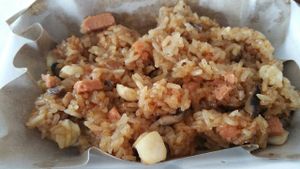 Glutinous rice with lotus seeds at Su Xin Vegetarian 素心小厨 in North Singapore