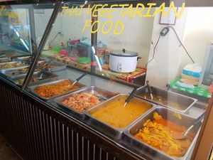 pre-made buffet at Hongming Vegetarian Food in Krabi