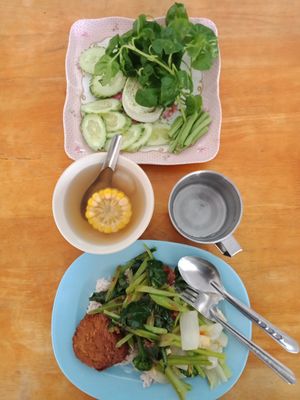 30 baht rice and two choices, 25 baht tofu thing (+ soup + water + salad for free) at Hongming Vegetarian Food in Krabi