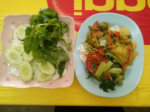 Got my favourite - petai at Hongming Vegetarian Food in Krabi