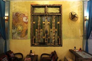 Quirky decor at Am Vegetarian & Hideaway in Hoi An