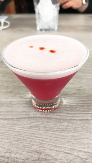 Pisco sour de uva Borgoña at Seitan Urban Bistro in Lima