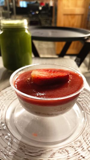 Cheesecake de fresa at Seitan Urban Bistro in Lima