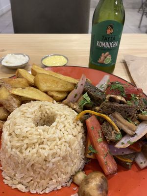   at Seitan Urban Bistro in Lima