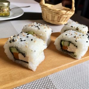 california rolls at Seitan Urban Bistro in Lima