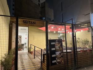   at Seitan Urban Bistro in Lima