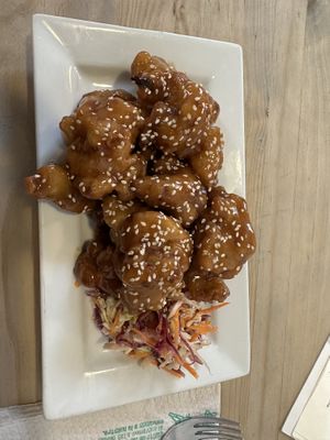 BBQ Cauliflower   at Seitan Urban Bistro in Lima