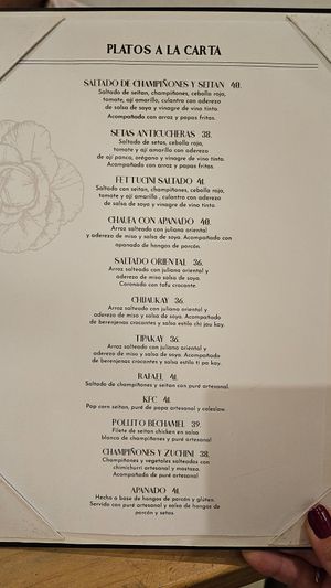  at Seitan Urban Bistro in Lima