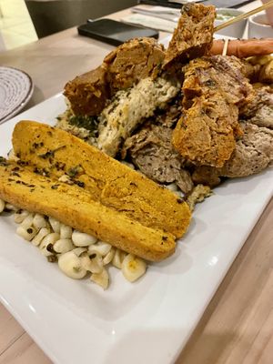 Parrilla for 2 - or in our case 3+ppl (7/10)  at Seitan Urban Bistro in Lima