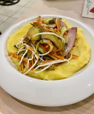 Salteado de verduras (sub mushroom for more veggies) 9/10  at Seitan Urban Bistro in Lima