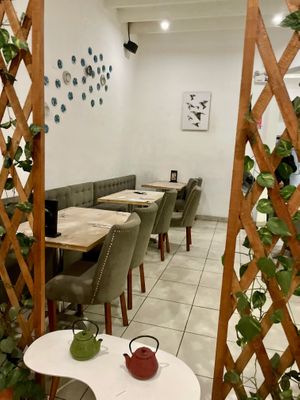 Indoor seating   at Seitan Urban Bistro in Lima