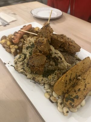   at Seitan Urban Bistro in Lima