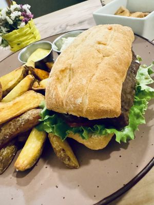 Bbq Beef Ciabatta (Seitán)  at Seitan Urban Bistro in Lima
