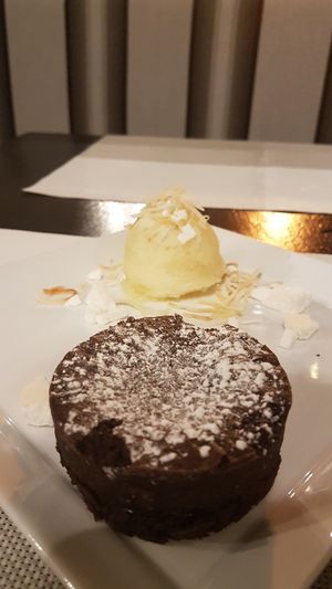 ice cream (which is more like sorbet) and hot chocolate cake at Seitan Urban Bistro in Lima