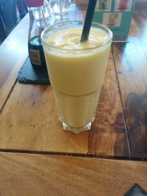 Mango lassi at Zen House in Berlin
