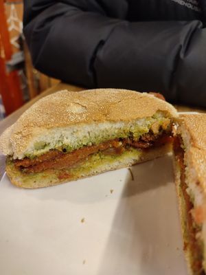  at La Alpargata in Madrid