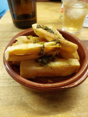 Cassava fries at La Alpargata in Madrid