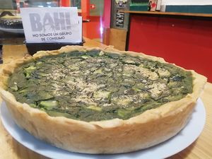 quiche de espinacas at La Alpargata in Madrid