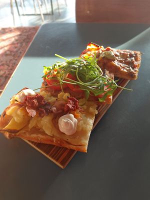 3 sorts of pizza slides at MADENITALY in Copenhagen