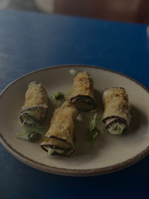 These were the most wonderful and tasty surprise ever! My (non-vegan) friend and I are obsessed with these!   at MADENITALY in Copenhagen