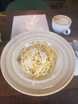 Vegan carbonara at MADENITALY in Copenhagen