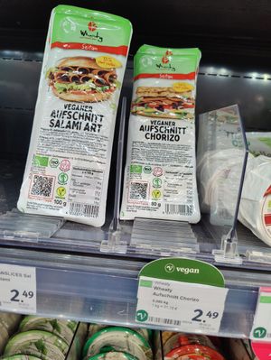 Veganer Aufschnitt at denn's Biomarkt in Karlsruhe