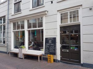 front and entrance at Creme Coffee and Pastry in Den Bosch